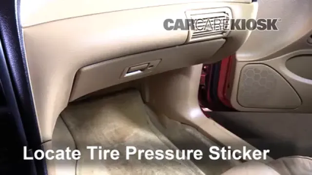 1998 Ford Mustang GT 4.6L V8 Convertible Tires & Wheels Check Tire Pressure